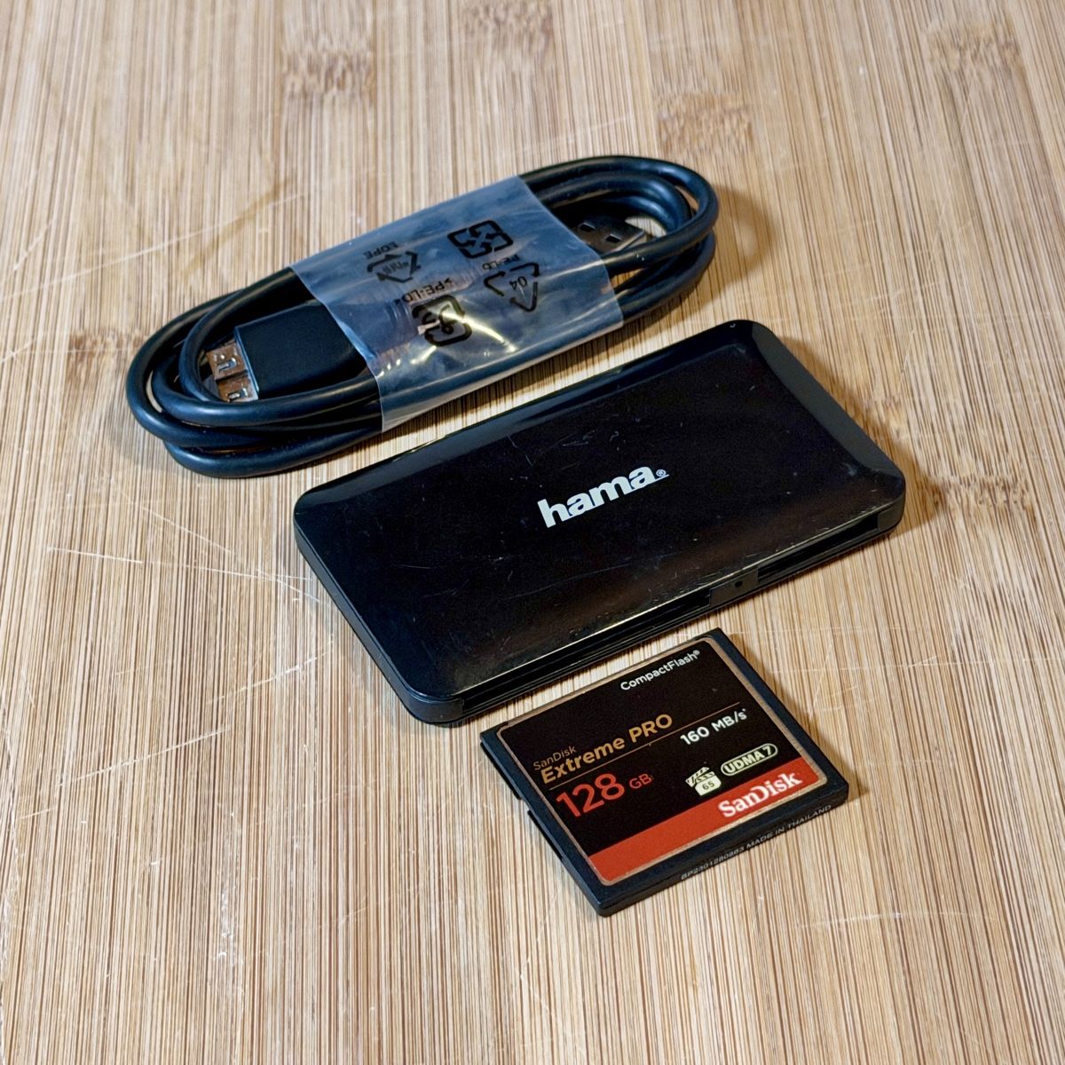 Sandisk Speicherkarten: 128Gb SanDisc Extreme Pro CF card + Reader – Gebraucht aus Strengelbach von kau_yh2m