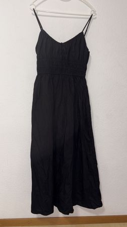 Black Summer Dress - Perfect for Sunny Days! - Size M