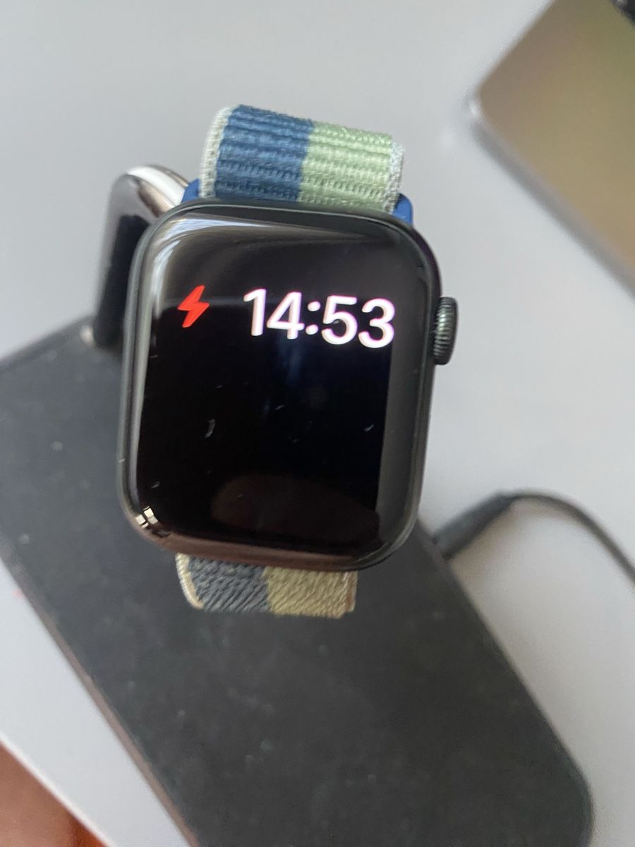Apple Smartwatch: iWatch – Gebraucht aus Rapperswil SG von minipic33 3