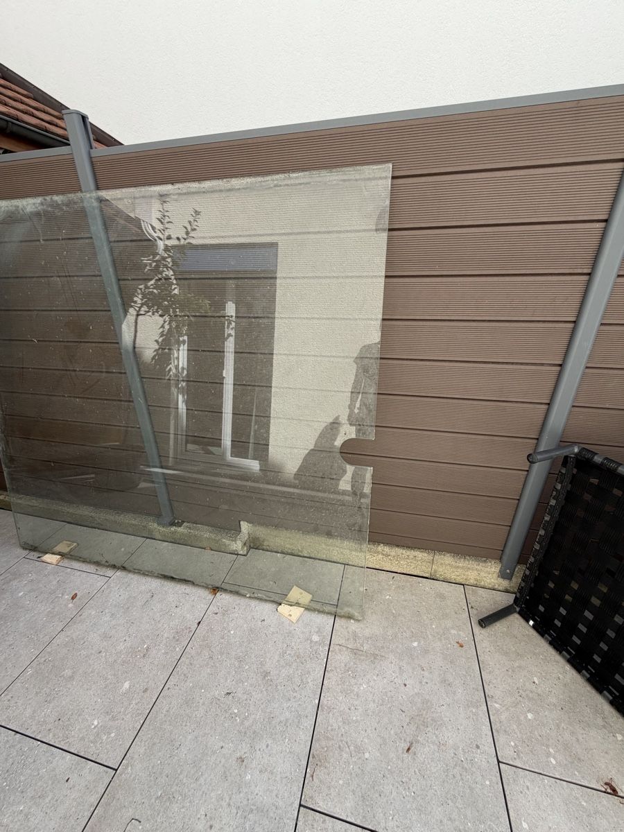 : VSG Glas 2.0 x 1.78 m – Gebraucht aus Rümlang von  3