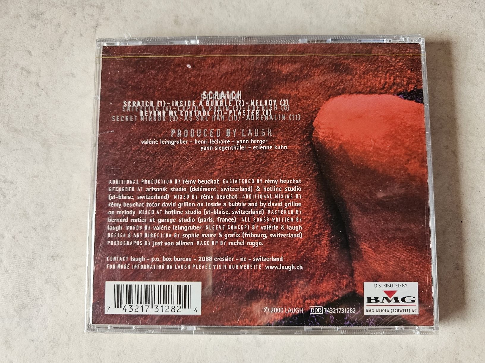 CD: Laugh  -  Scratch  /  Fabrikneu – Nuovo e nell'imballaggio originale da Schneisingen venduto da backstore24 1
