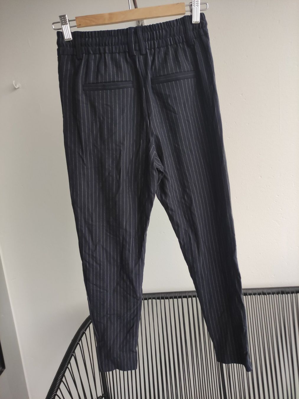 Only Pantaloni: Hose blau gestreift Gr. XS Only – Nuovo (secondo la descrizione) da Schliern b. Köniz venduto da Pecannut 4