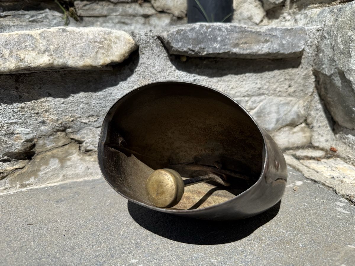 Chamonix Cloches & sonnailles: Chamonix dev 6 – D'occasion à Adelboden par acdc90 3