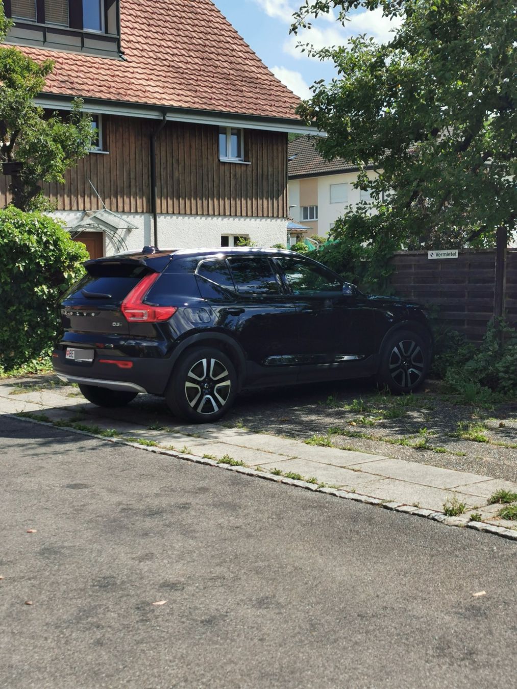 Volvo Autos: VOLVO XC40 D3 AWD Momentum Geartronic - TOP! – Neu (gemäss Beschreibung) aus Ittigen von jimmy_
