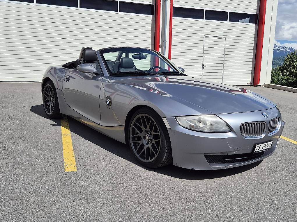 Automobili: BMW Z4 e85 3.0 SI  – Usato da Sion venduto da 5p4hn1 2