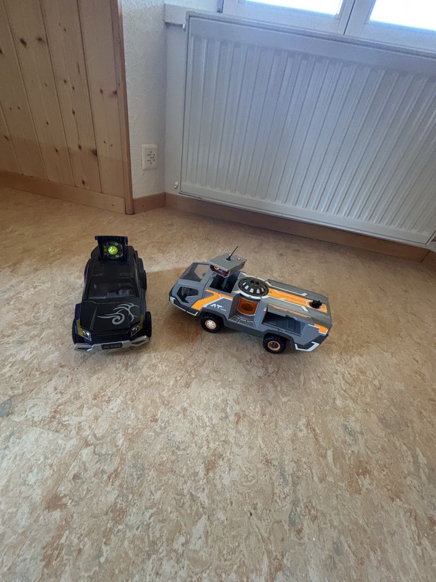 Spiele: Spielzeug Autos – Gebraucht aus Hilfikon von Elodie1990 2