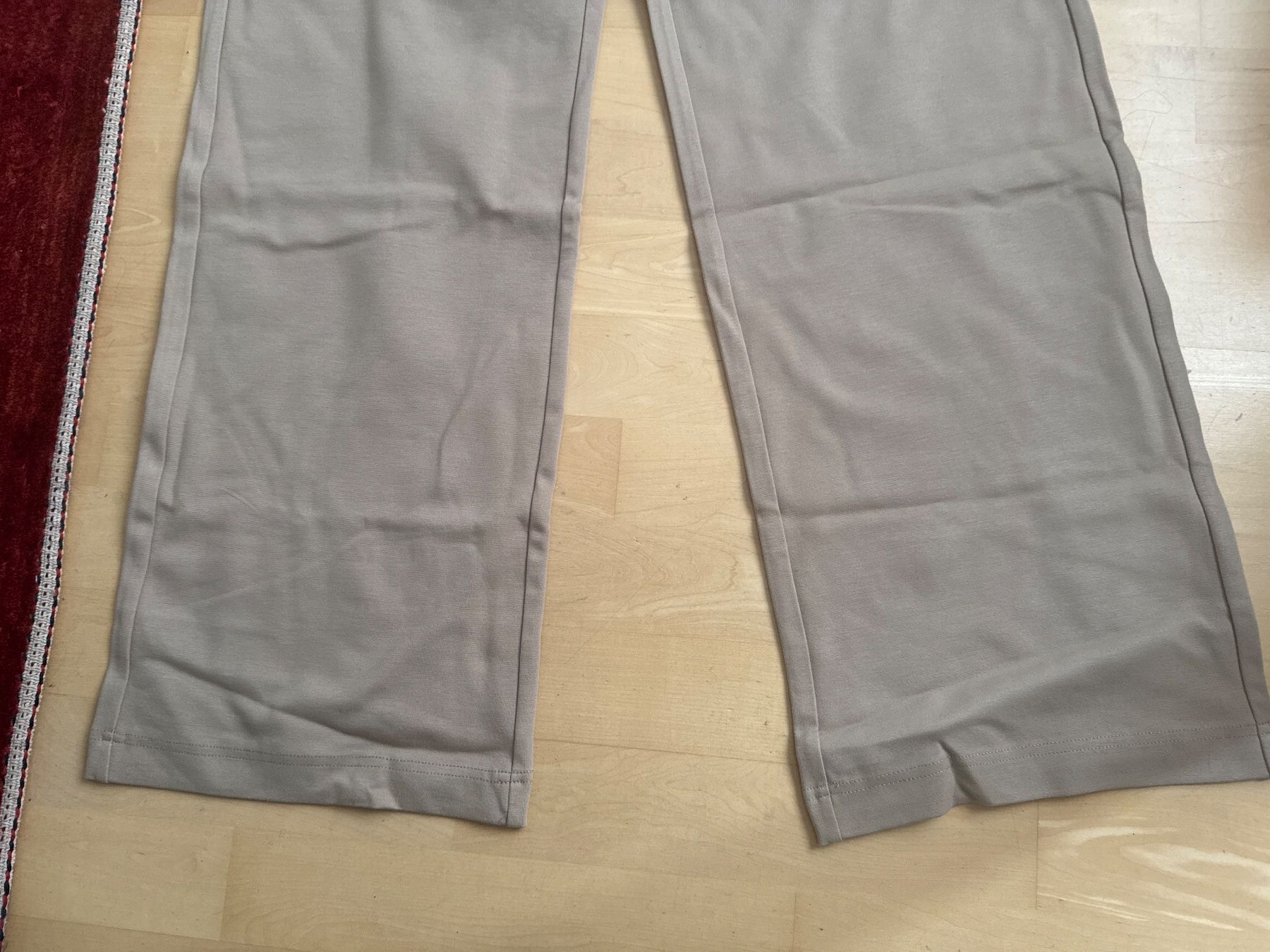 Pantaloni: Palazzo Elegant Pants - Beige – Nuovo (secondo la descrizione) da Winterthur venduto da Emma0312 2