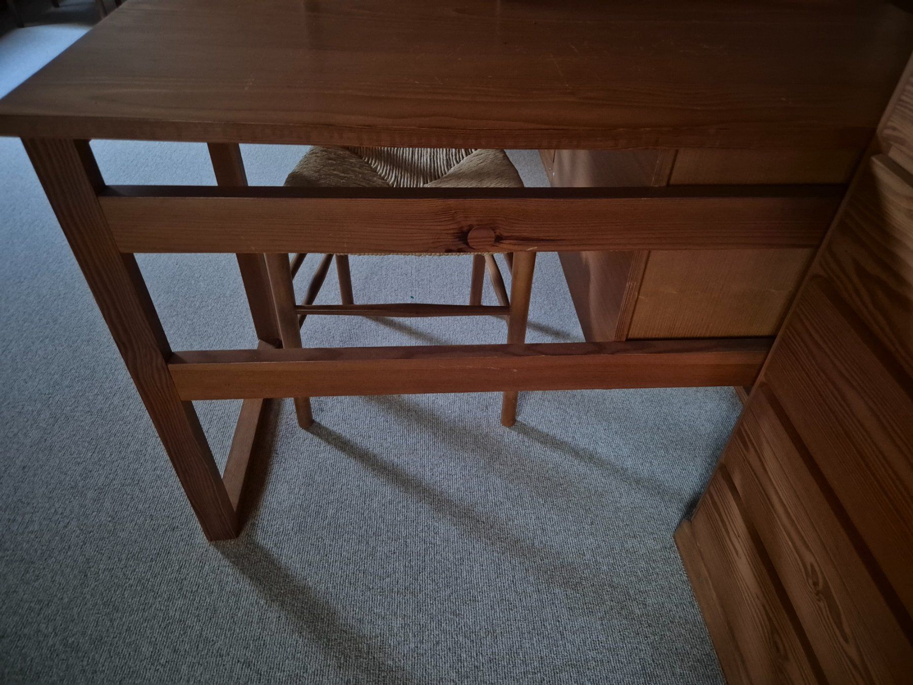 Bureaux: Schreibtisch Holz mit 3 Schubladen – D'occasion à Winterthur par Sarafina66 3