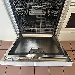 Lavastoviglie: Lave-vaisselle Bosch(60cm) – Usato da clarens venduto da ale_6bsd 1