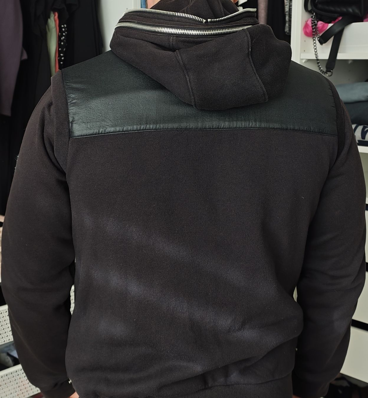 Adidas Giacche: Adidas Kapuzenjacke – Usato da Bülach venduto da mastika82 2
