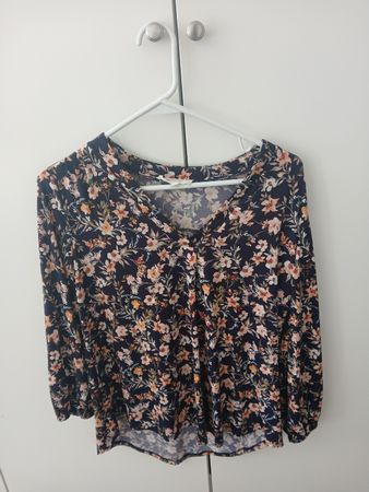 Vince Camuto Floral Blouse - Size S - Great Condition!