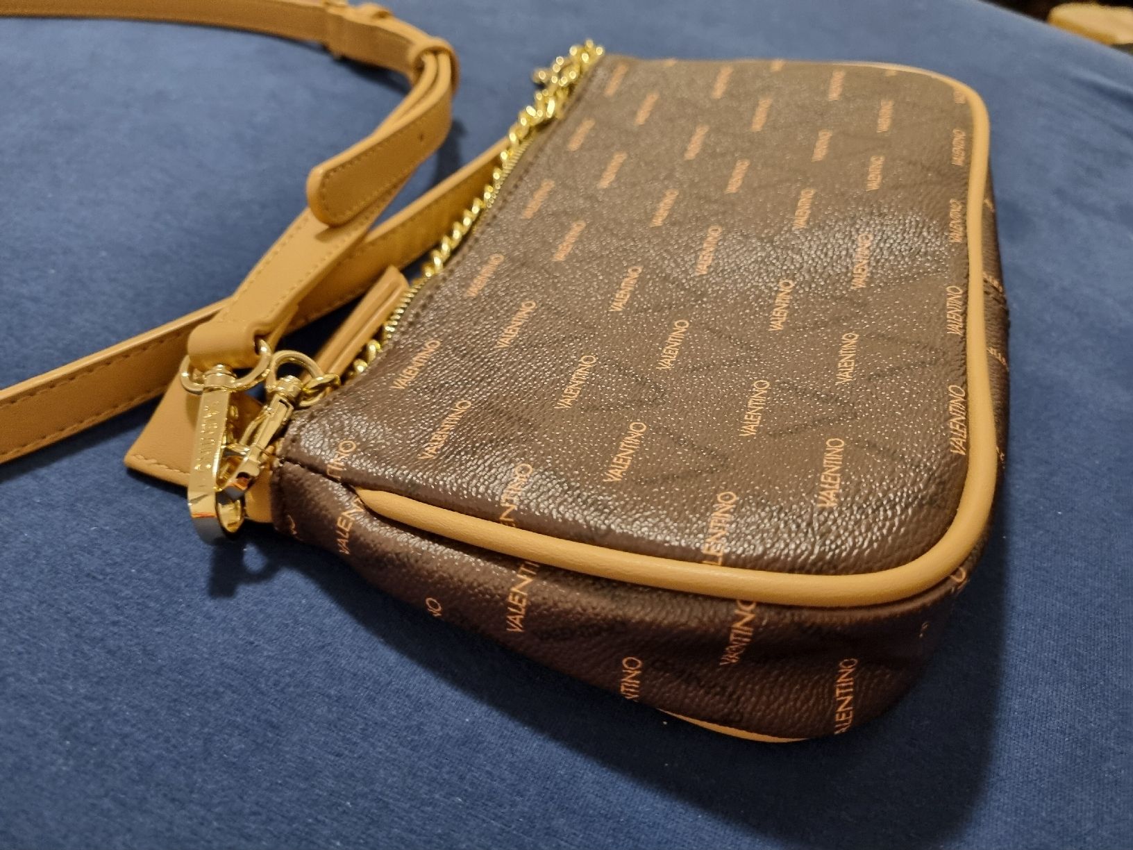 Valentino Borse da donna: Valentino Tasche – Usato da Hochdorf venduto da Isa.9944 5