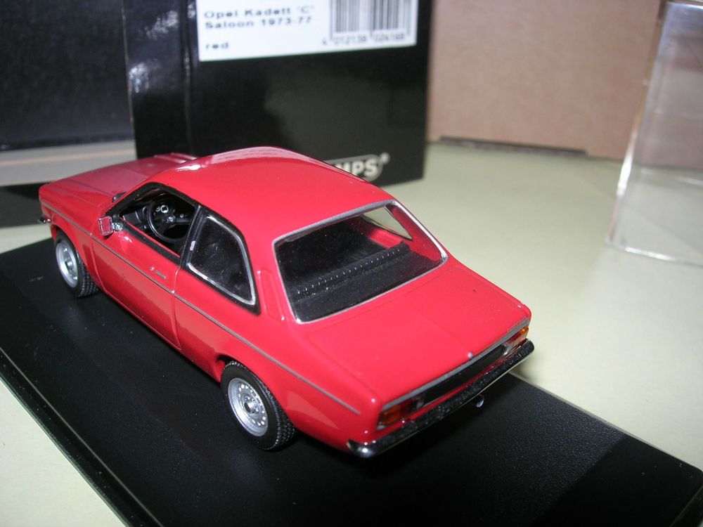 Opel Kadett C Coupe Grün 1973-1979 1/43 Minichamps Maxichamps Modell Auto