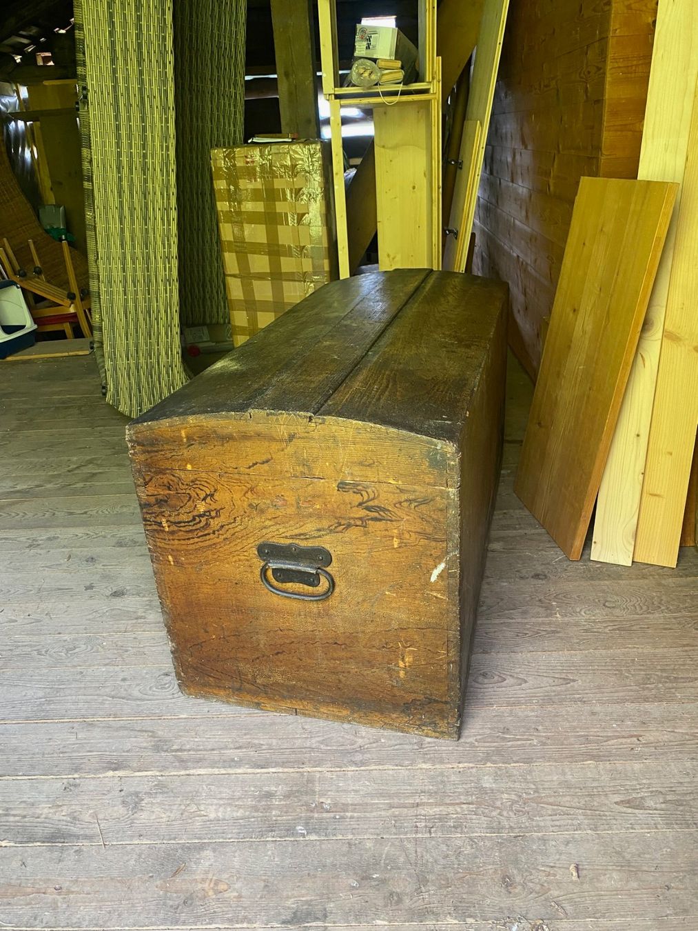 Cassapanche: Holztruhe – Usato da Giswil venduto da friema69 2