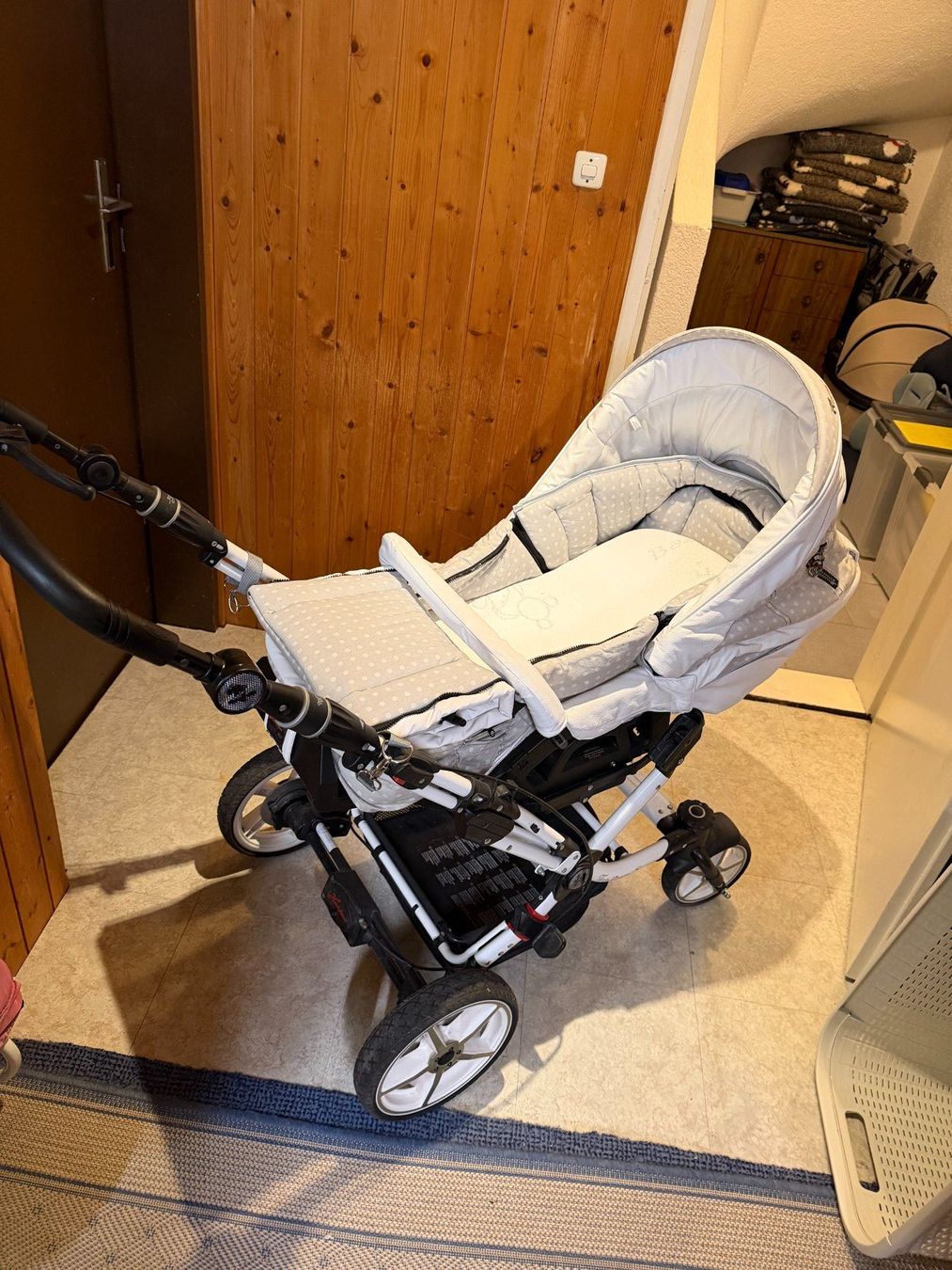 Hartan Carrozzine: Kinderwagen Hartan – Usato da Wettswil venduto da TaMiAllroundservice