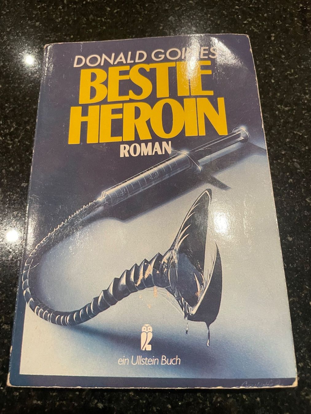 Libri: Bestie Heroin (Buch) – Usato da Eschen venduto da books_and_more