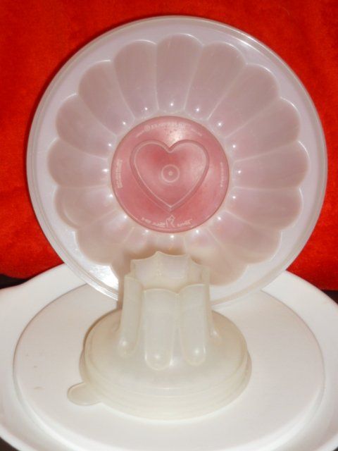 Tupperware Behälter & Ähnliches: TUPPERWARE PUDDINGFORM BR. 20 CM. CA. – Gebraucht aus St.Gallen von Anso 1