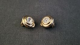 Vergoldete Modeschmuck-Clips