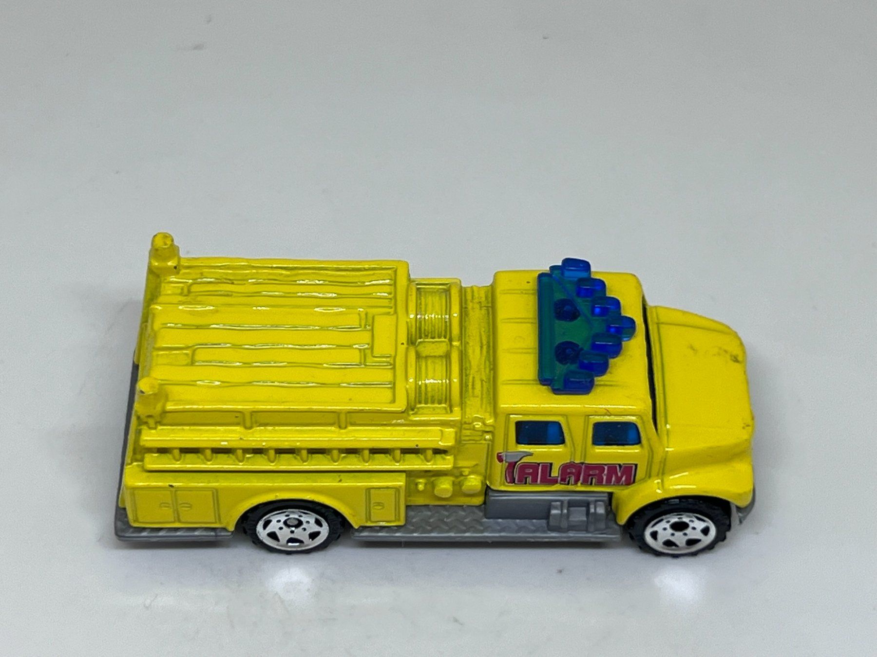 Matchbox Modellautos: Matchbox International Pumper #99 – Gebraucht aus Wildegg von LaaBoutique 1