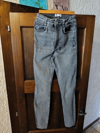Zara Women's High-Waisted Skinny Jeans, Size EUR 36