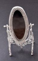 Standspiegel Shabby Chic Weiss fürs Puppenhaus Draht
