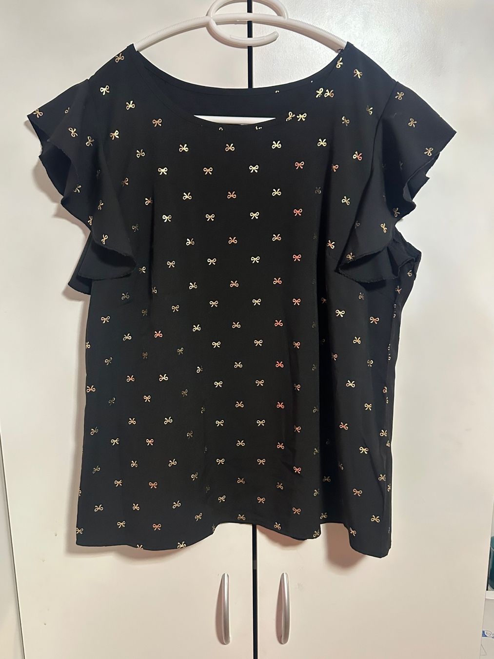 Camicette: Damen Bluse Schwarz Schleifenmuster – Usato da Schaan venduto da Hermine2018