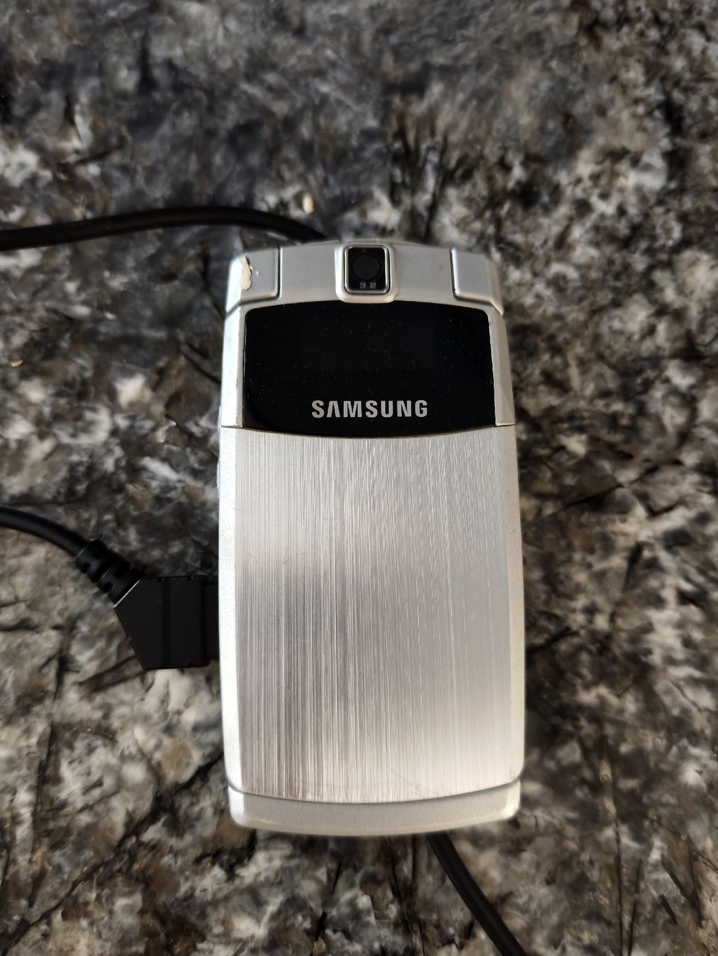 Samsung Telefoni cellulari / Smartphones: Samsung SGH U-300 gebraucht klassisch – Usato da Grenchen venduto da bru_mdk8