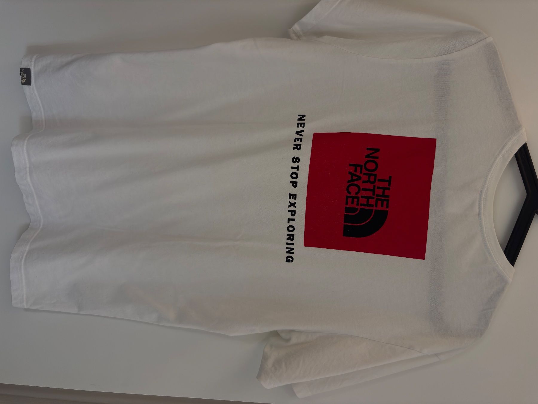 North Face T-shirts: The North Face T-Shirt - S – D'occasion à Engelberg par mrn4 1