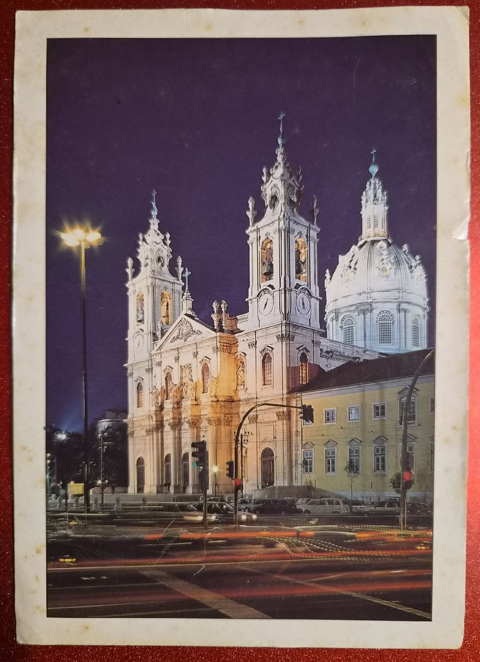 Cartoline postali: Lissabon Basilica da Estrela 1994 – Usato da Melchnau venduto da Fishel