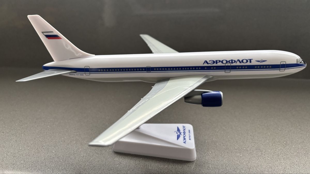 Modellbausätze & Standmodelle: Modell Boeing 767, Aeroflot 1:200 – Neu (gemäss Beschreibung) aus Bülach von Cspadanuda 1