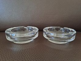 2 cendriers en verre transparent robuste (type cristal)