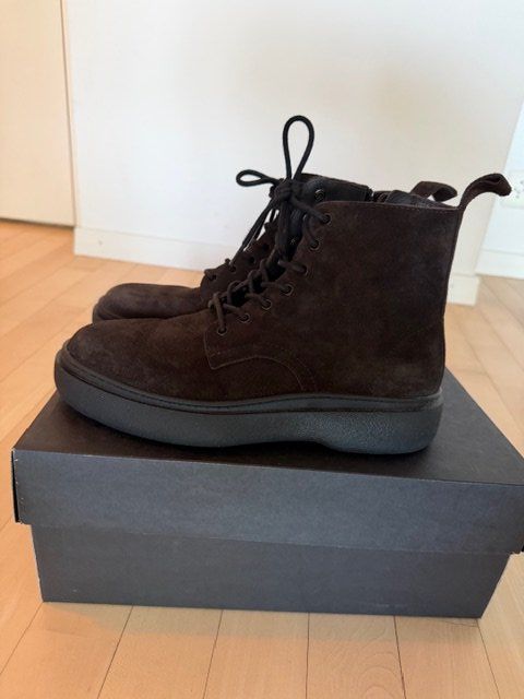 Massimo Dutti Herrenschuhe: Massimo Dutti Stiefel – Gebraucht aus Zürich von pebiet
