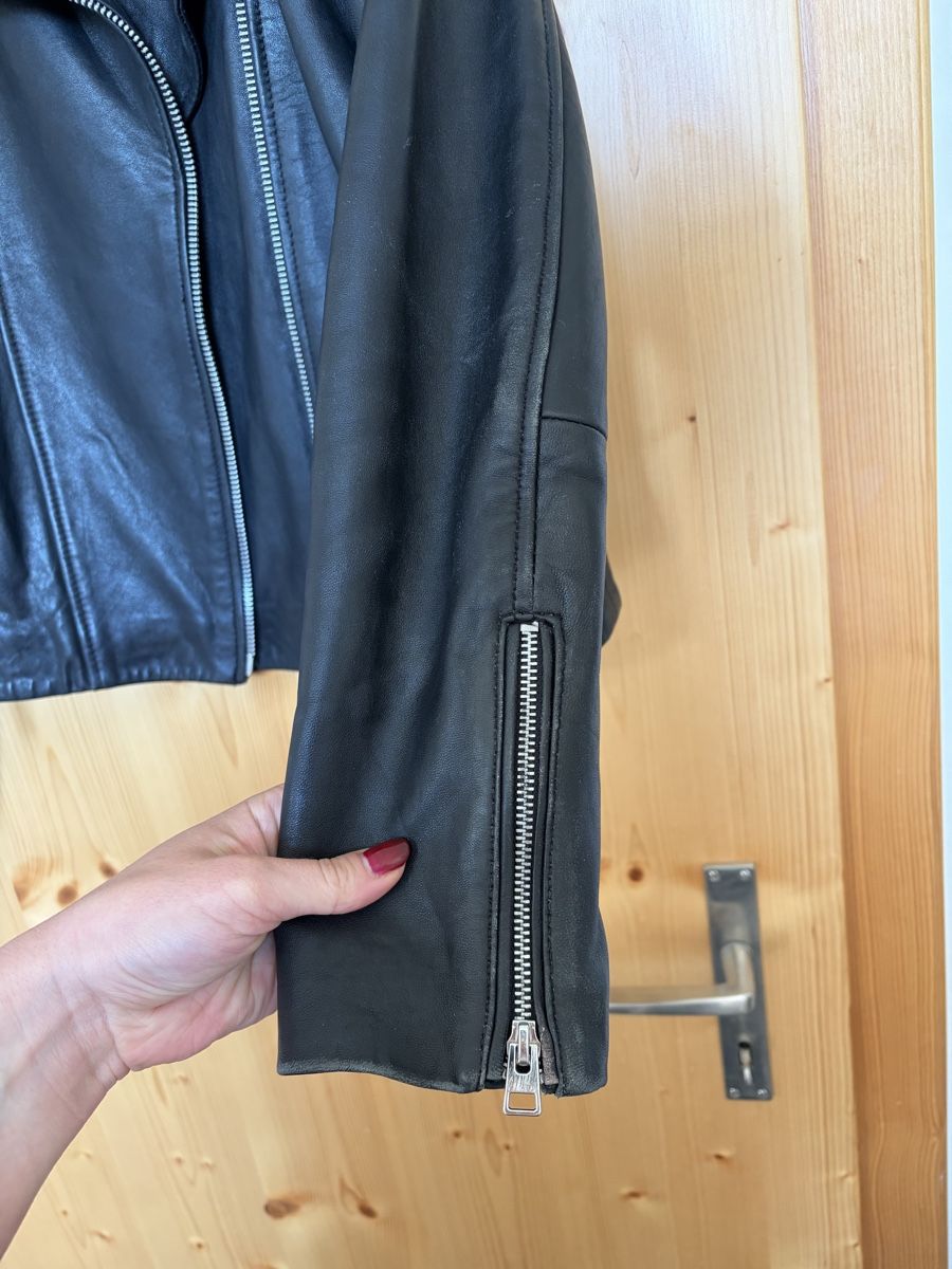 Giacche: Mango Black Leather Biker Jacket – Usato da Zürich venduto da Abu95 4