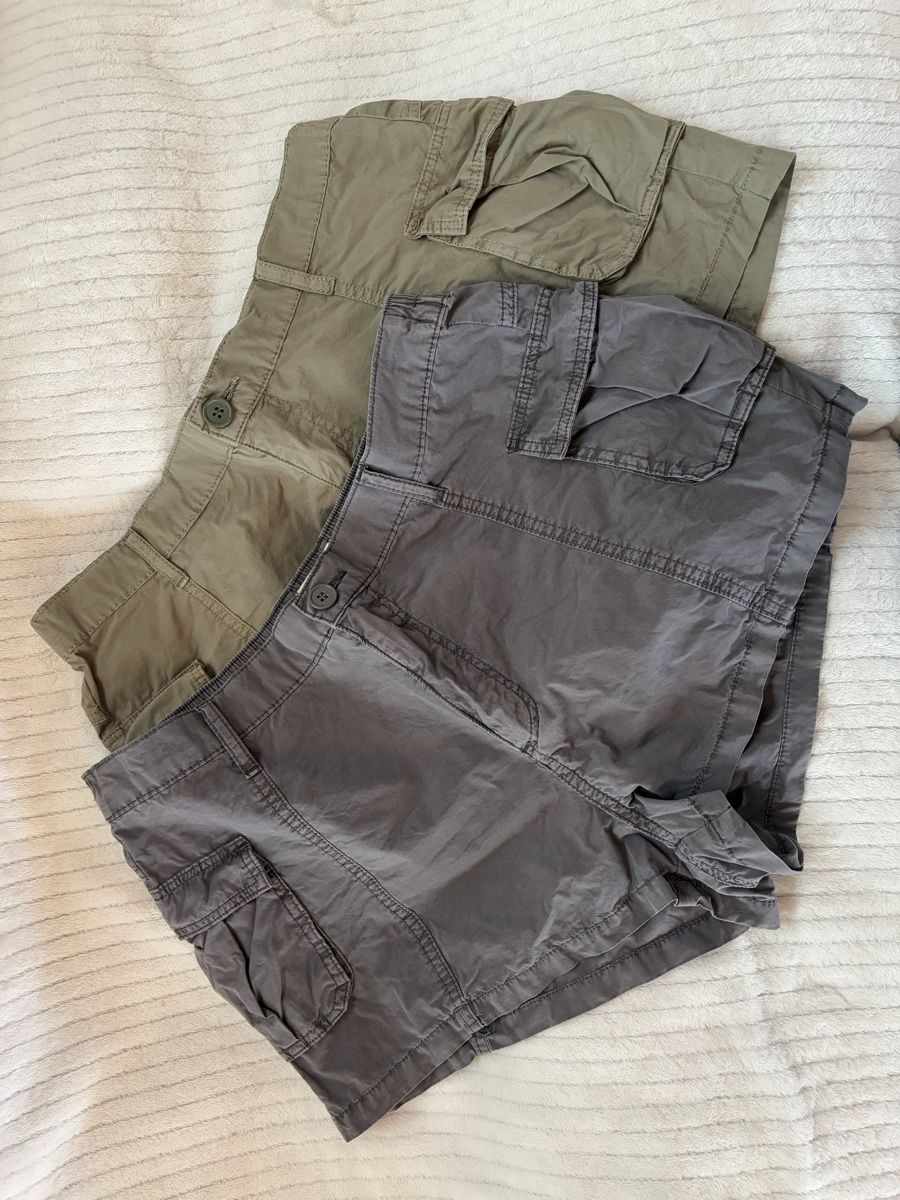 Tally Weijl Pantaloni: 2 Shorts Gr. 42 von Tally Weill – Nuovo (secondo la descrizione) da Rümlang venduto da euqinom16