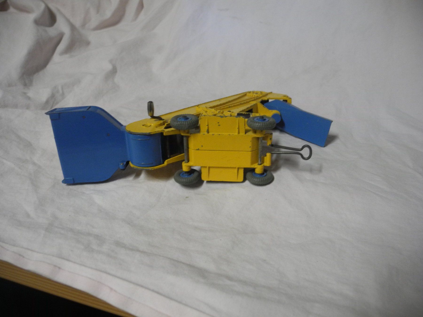Dinky Toys Modellini d'auto: DINKY TOYS  NR. 984  ELEVATOR LOADER  BESPIELT – Usato da Gurtnellen venduto da Murmeli99 3
