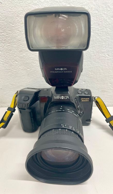 Minolta Fotocamera: Minolta Dynax 8000i Spiegelreflex Kamera/mit Blitz – Usato da Niederdorf venduto da LeptonAG 1
