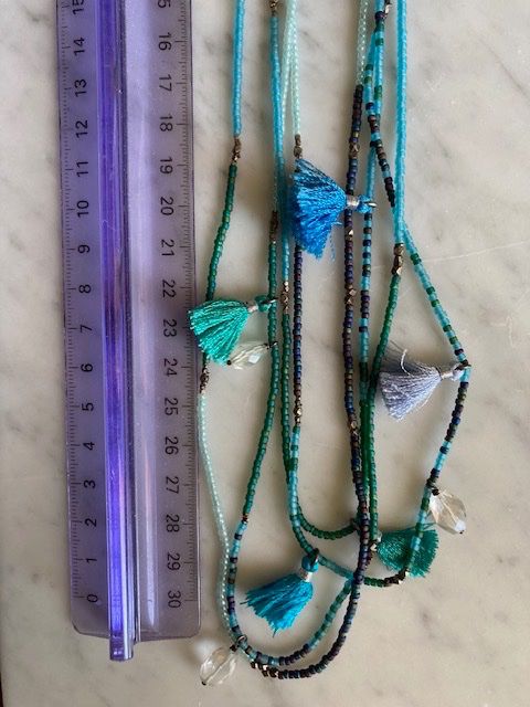 Catenine: Halskette blau mit Perlen und Federn – Usato da Bern venduto da duflating 3