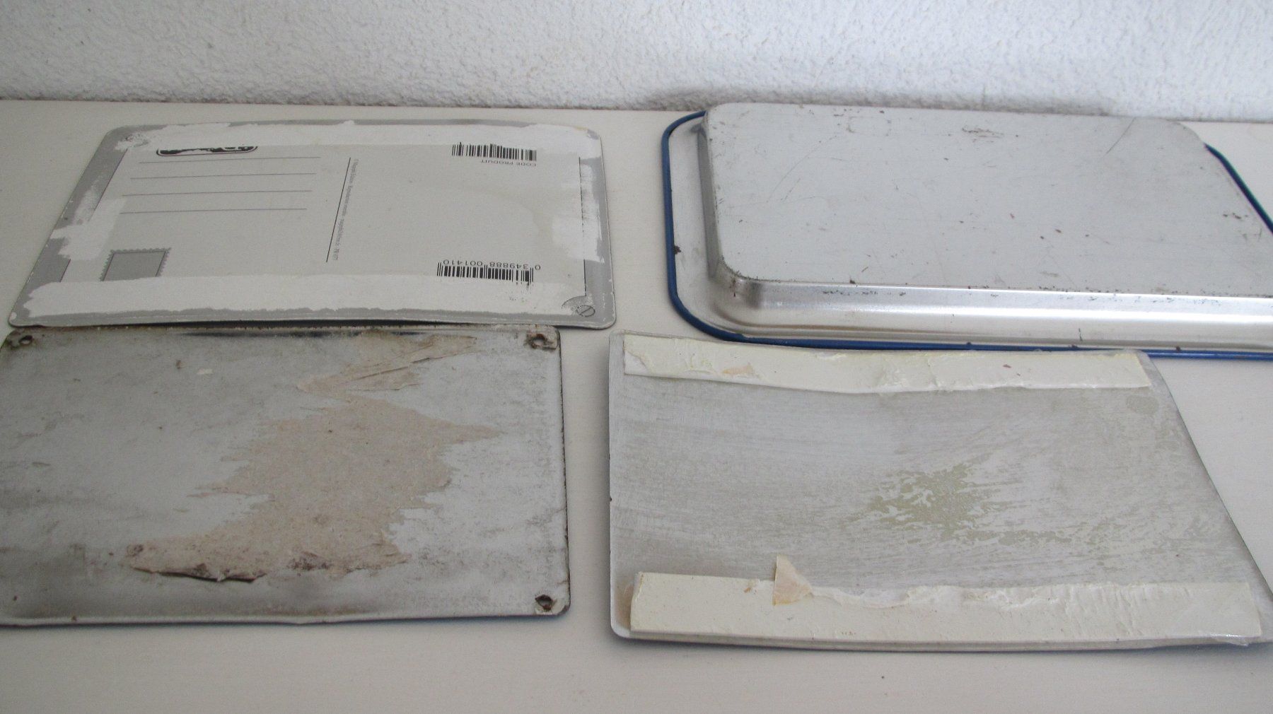Insegne: 4 PLAQUES EN METAL AVEC INSCRIPTIONS – Usato da Murten venduto da Selliot 5