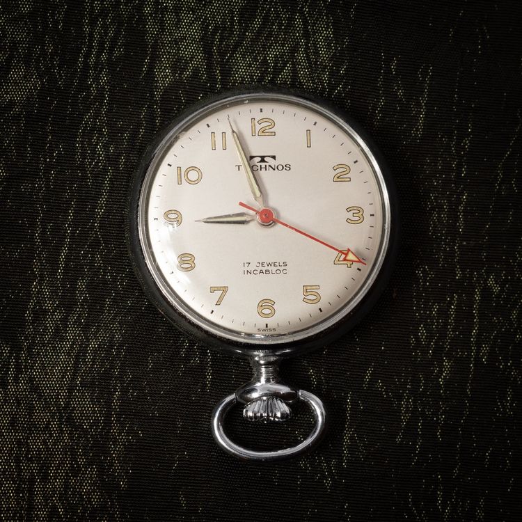 AOKWAWA Krankenschwesteruhr Mit Clip - Einziehbare Taschenuhr Für Ärzte