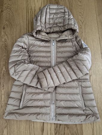 Moncler Daunenjacke Raie beige Grösse 3 guter Zustand