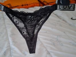 1 schöner  Spitzen Tanga gr L