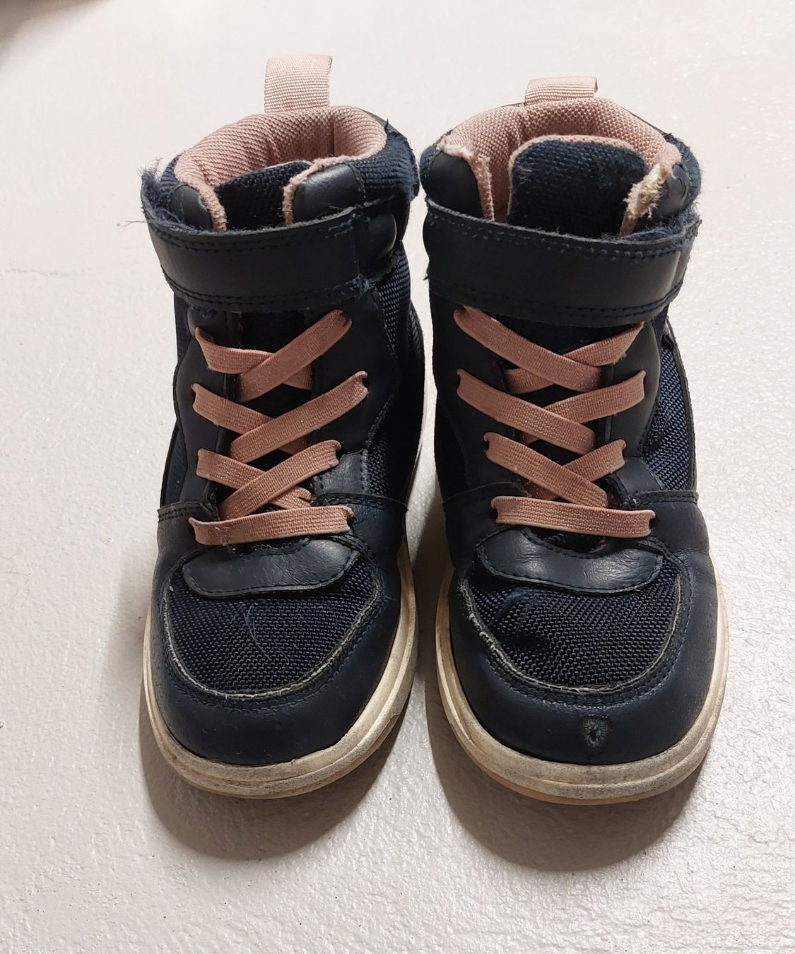 H&M Scarpe per ragazze: H&M Sneaker wasserdicht Grösse 28 – Usato da Hefenhofen venduto da mar_pm5k