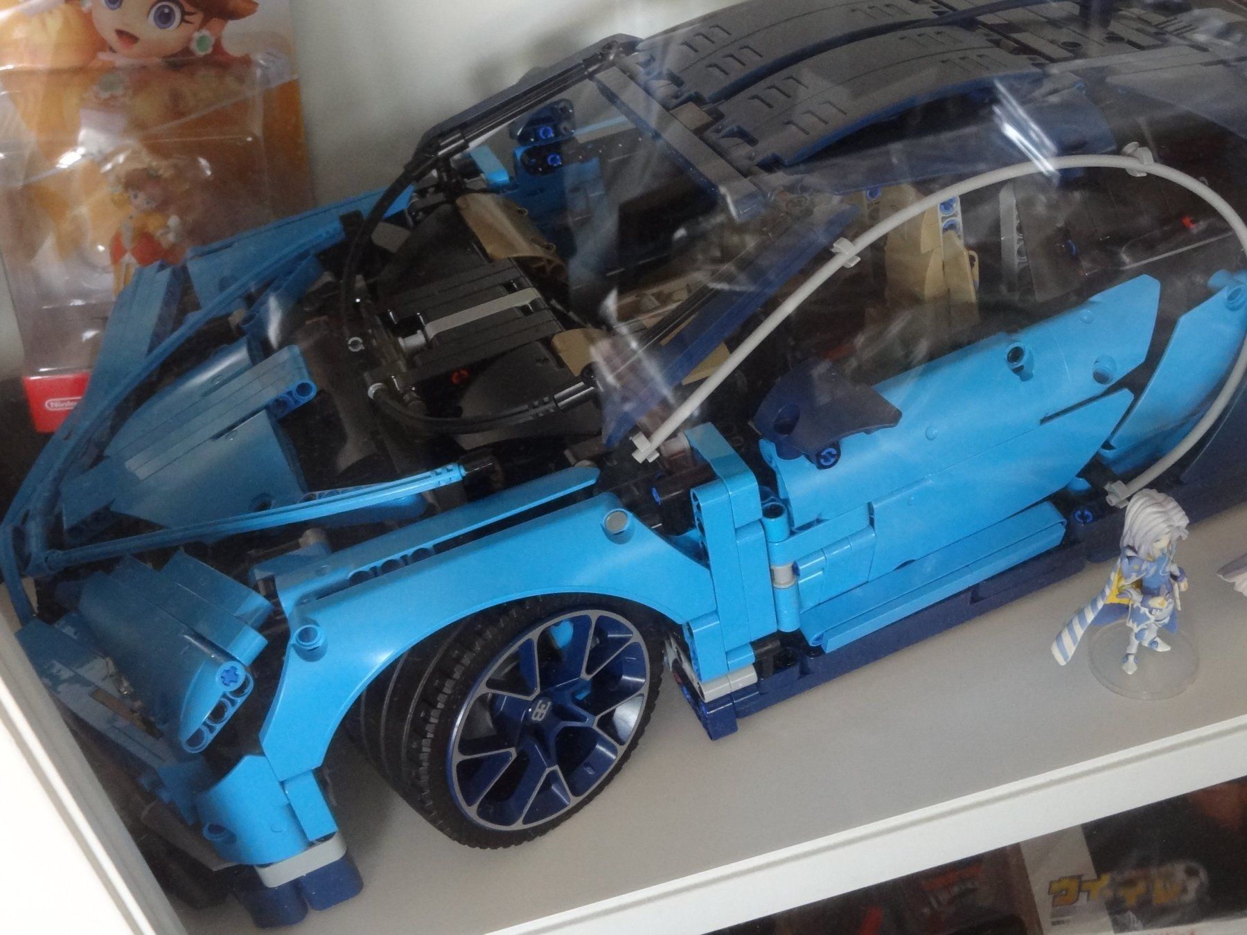 Lego Kit di costruzioni: LEGO Bugatti Chiron 42083 wie neu – Nuovo (secondo la descrizione) da Lyss venduto da Famicom 1