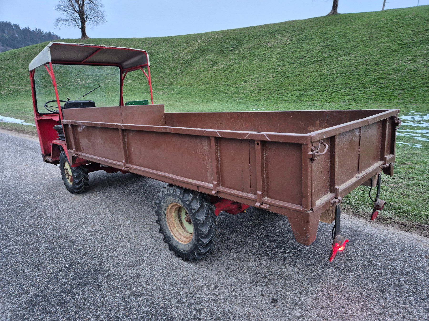 Sonstiges Fahrzeugzubehör: Aebi Transporter TP 1000 Magmotor 1045 11PS mit Brücke – Gebraucht aus Escholzmatt von tinutechag 2