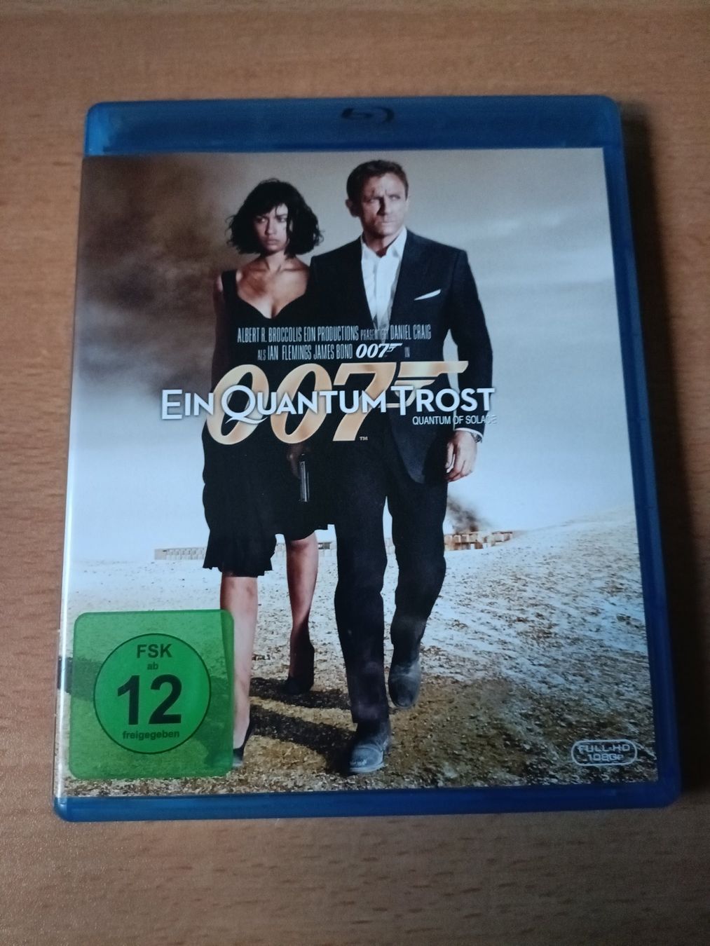 Tous les DVDs: James Bond 007: Ein Quantum Trost – D'occasion à Köniz par Movieportal007