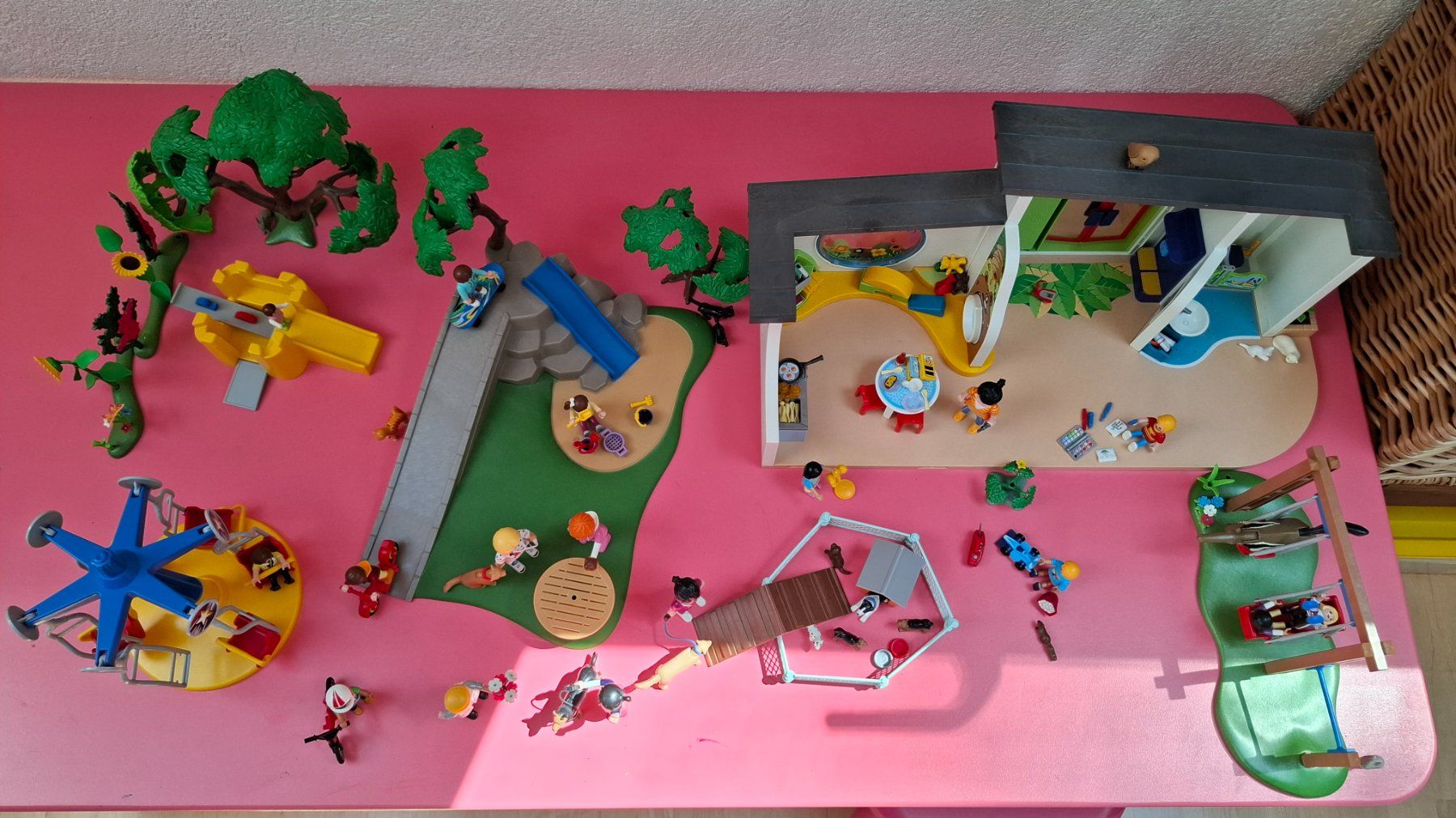 Playmobil Giocattoli: Playmobil Spielplatz – Usato da Kappel SO venduto da Sharka 5
