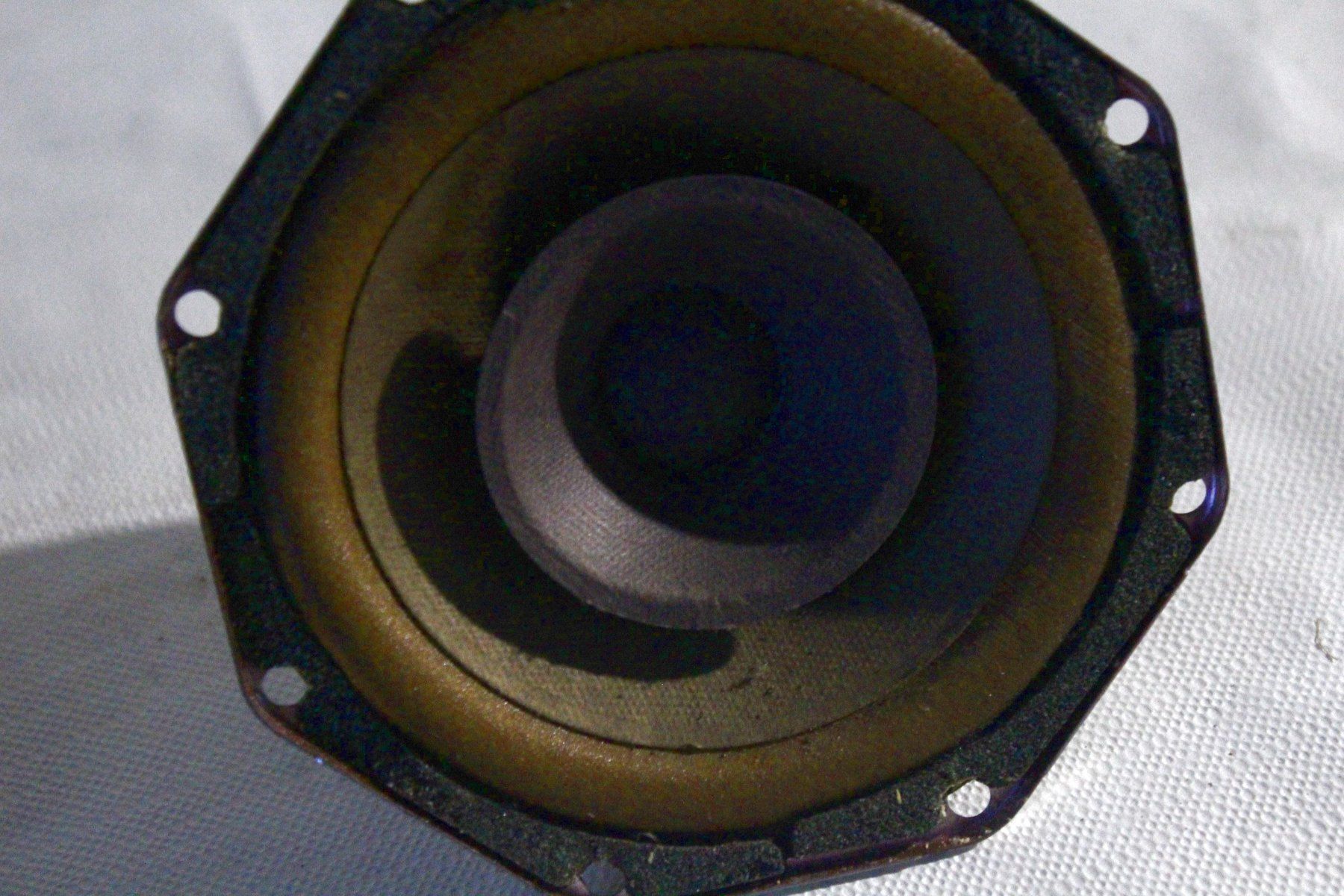 Philips Casse acustiche: 2x PHILIPS AD5061/M4 5 inch Octagonal Full Range Speakers – Usato da Bern venduto da kultiges 2