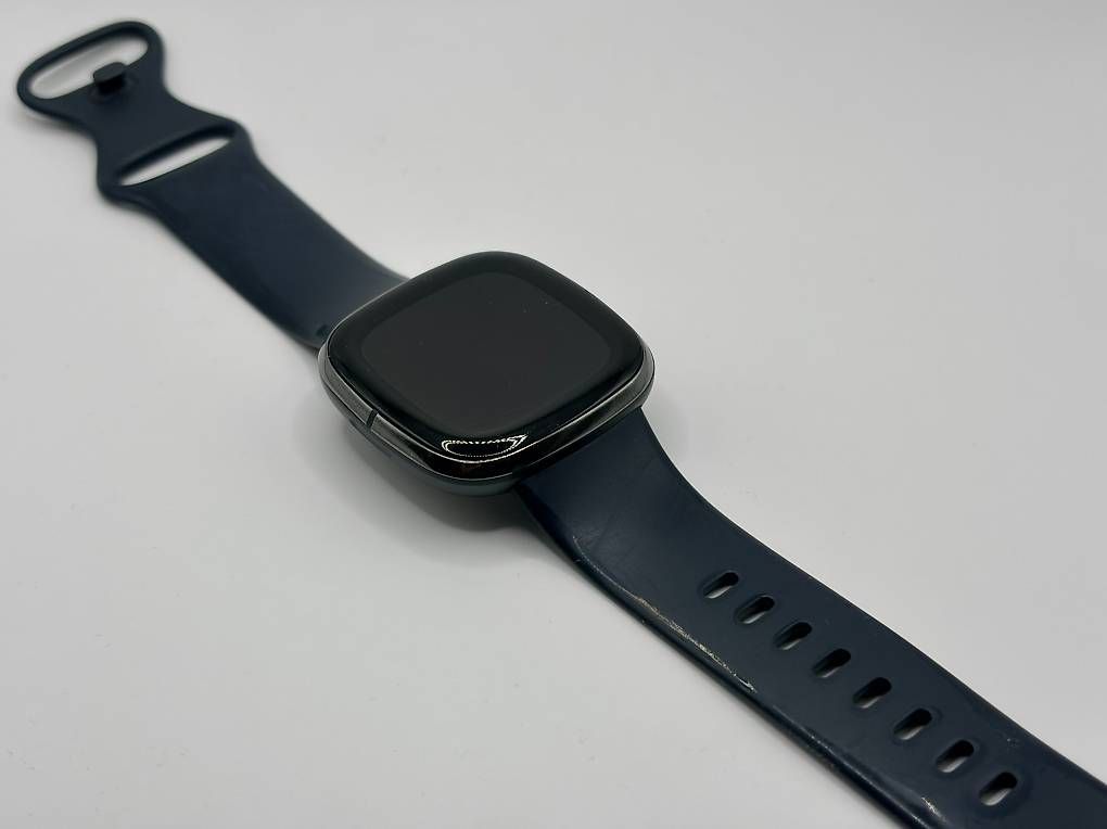 Smartwatch: Fitbit Sense – Gebraucht aus Thierachern von bea_2br8 1