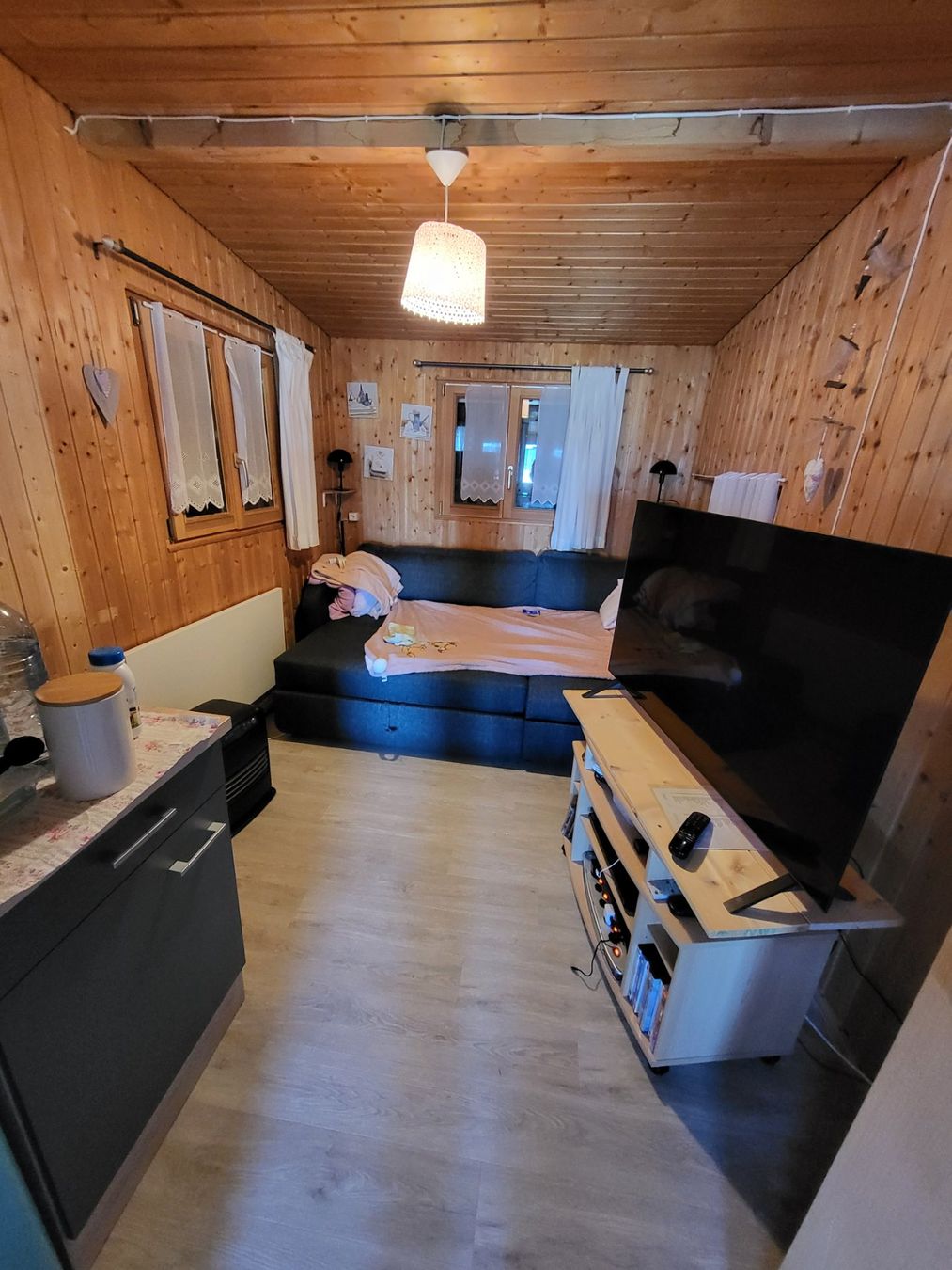 Véhicules de camping: Wohnwagen mit Vorbau im Appenzell – D'occasion à Bülach par qle_6vms 3