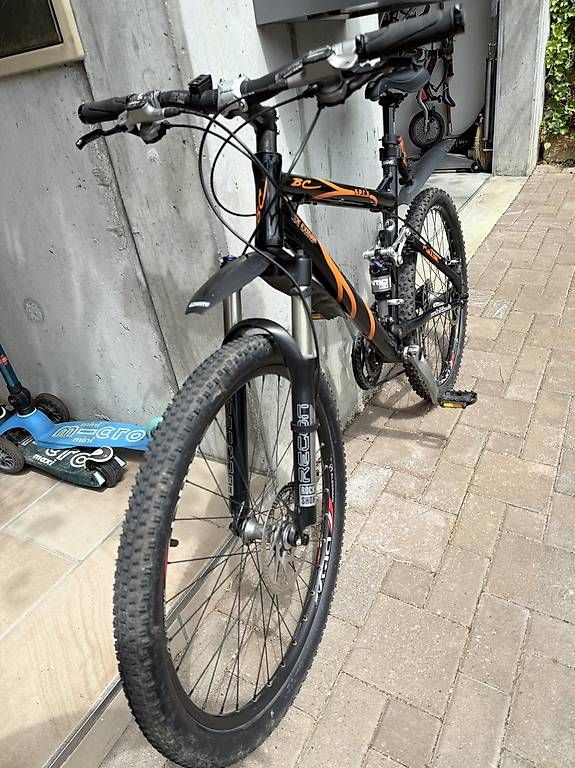 rennräder mit ultegra ausstattung Cervélo Soloist 2025 - Shimano Di2 12V School_Liberty University Der Rahmen aus hochwertigem BOOST before vs after Color:Avorio
